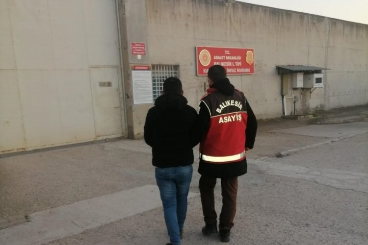Balıkesir'de &Ccedil;ocuğa cinsel istismardan hapis cezası olan firari yakalandı