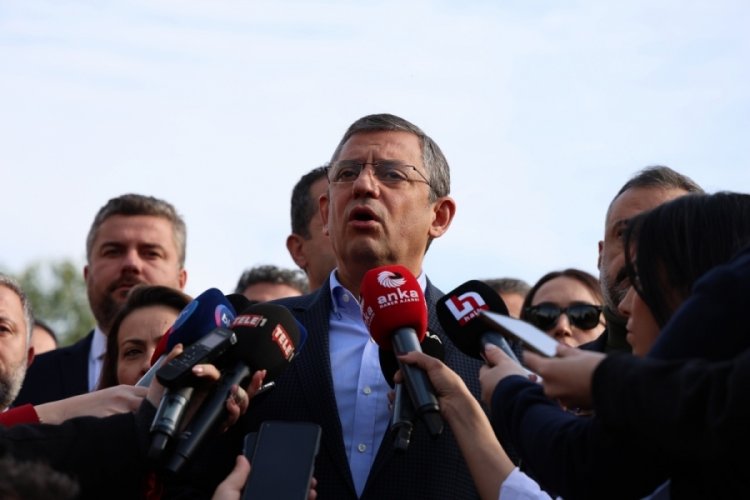 &Ouml;zg&uuml;r &Ouml;zel'den katledilen taksicinin ailesine taziye ziyareti