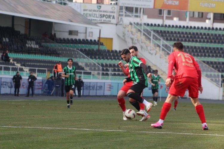 Denizlispor Etimesgut Belediyespor'la 0-0 berabere kaldı