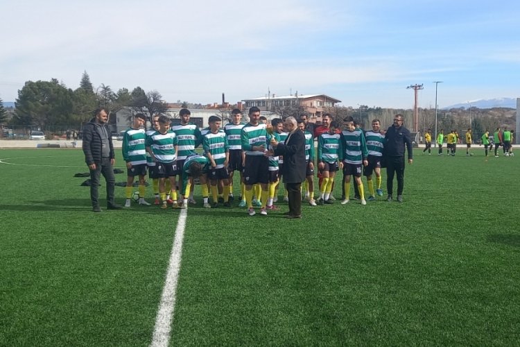 Altınkent Spor kupasını aldı