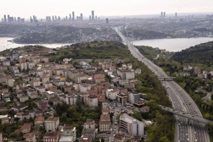 7.5 b&uuml;y&uuml;kl&uuml;ğ&uuml;nde deprem... Sadece İstanbul'da 80 bin bina &ccedil;&ouml;kecek!