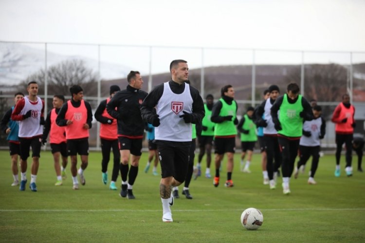 Sivasspor, Konyaspor ma&ccedil;ına hazırlanıyor