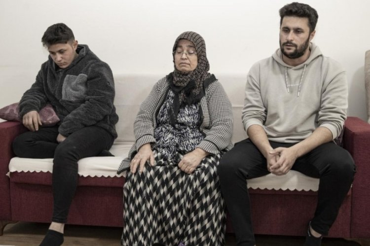 Depremde 60'tan fazla yakınlarını kaybettiler