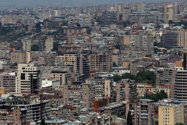 Ermenistan'daki patlamada 2 kişi hayatını kaybetti!
