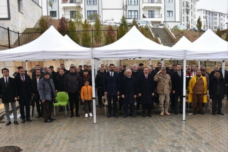 Siirt'te 24 konut kura ile hak sahiplerine teslim edildi