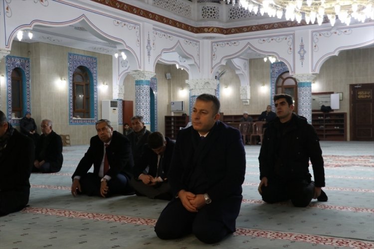 Kilis'te depremlerde hayatını kaybedenler anıldı
