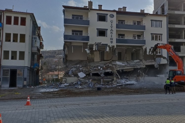 Depremden etkilenen 11 vilayetin dışında afet kapsamına alınan tek il&ccedil;e