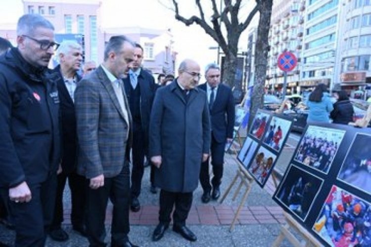 Alinur Aktaş, Vali Demirtaş ile 6 Şubat depremi anma t&ouml;renine katıldı