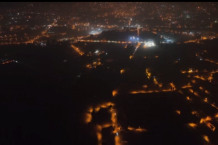 Hatay'ın deprem nedeniyle karanlığa g&ouml;m&uuml;len b&ouml;lgeleri dronla g&ouml;r&uuml;nt&uuml;lendi