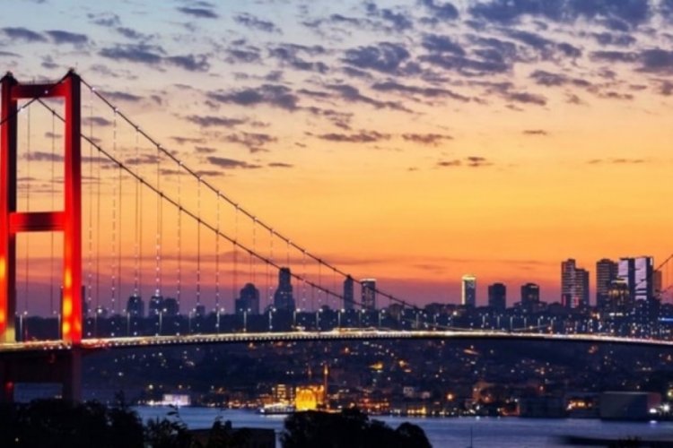 İstanbul'un n&uuml;fusu 252 bin kişi azaldı