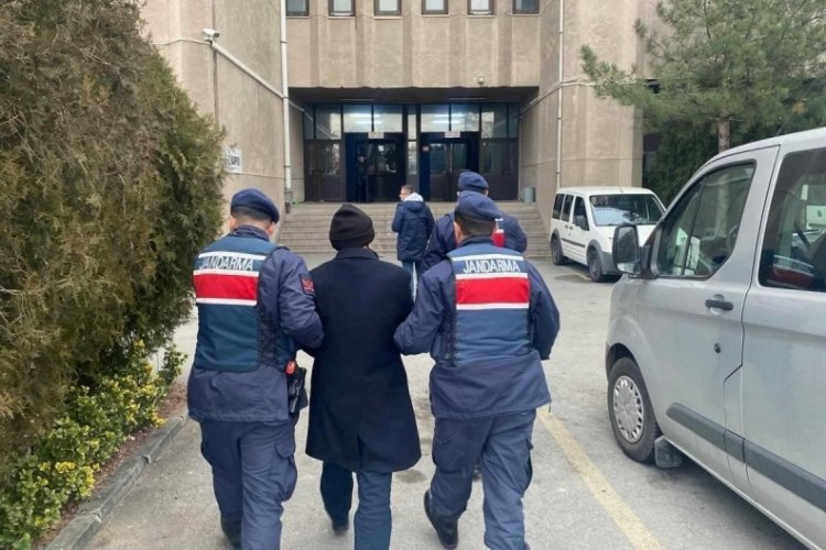Ankara'da  &ccedil;ek d&uuml;zenleme su&ccedil;undan 79 yıl h&uuml;k&uuml;m giyen firari yakalandı