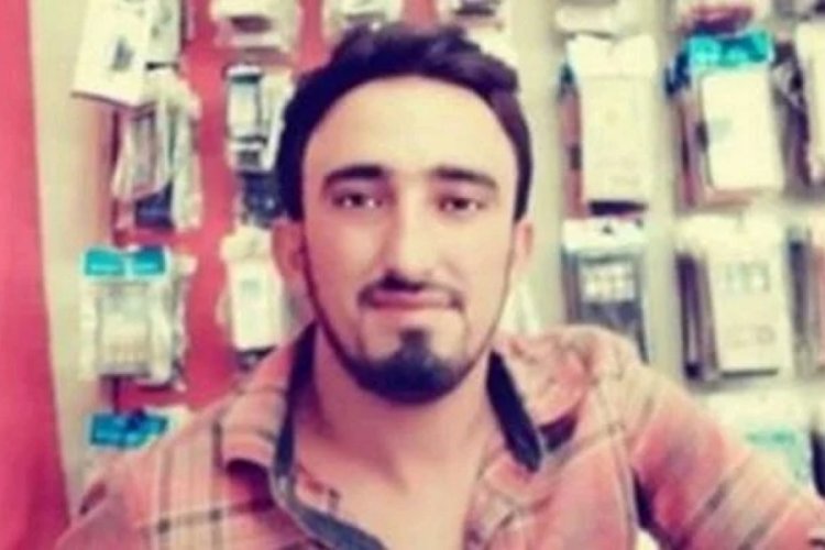 Manisa'da asker eğlencesinde bı&ccedil;aklı kavga: 1 &ouml;l&uuml;, 1 yaralı