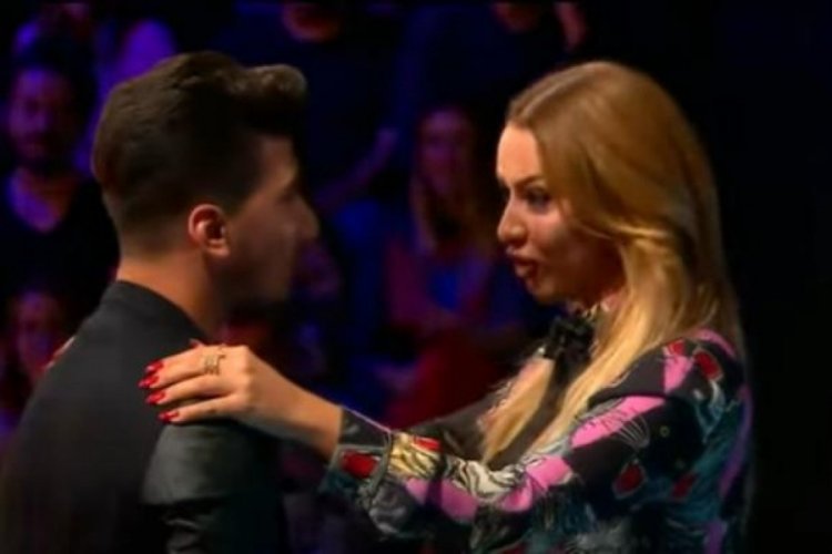 Sesiyle g&uuml;ndem olmuştu! Yarışmacıdan Hadise'ye sert tepki