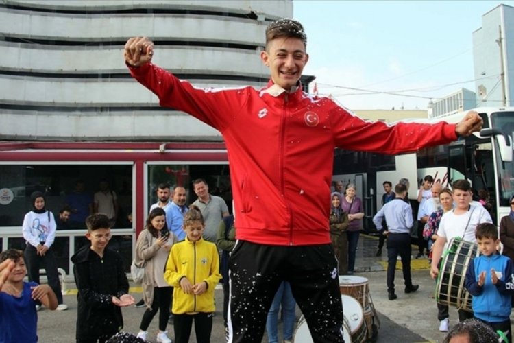 Ailesinden gizli başladığı karetede 2 kez Avrupa şampiyonu oldu