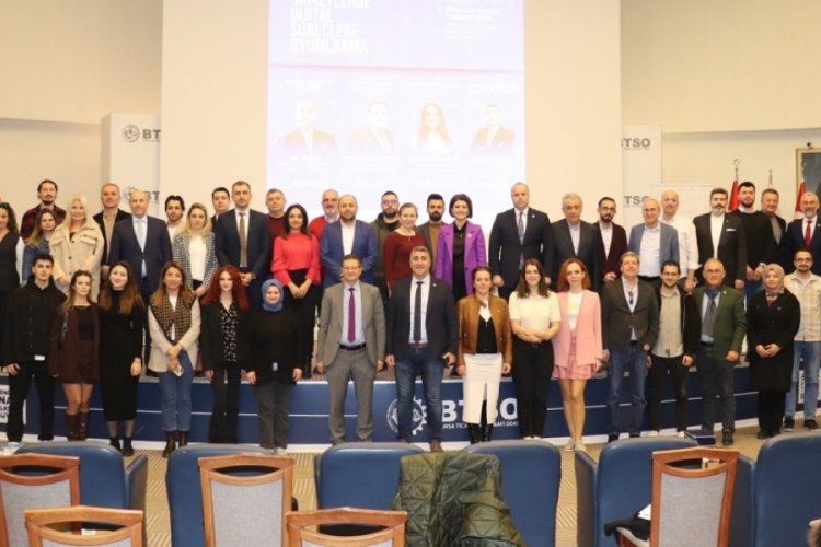 Bursa'da 'Dijital S&uuml;re&ccedil;lere Uyumlanma' semineri ger&ccedil;ekleştirildi
