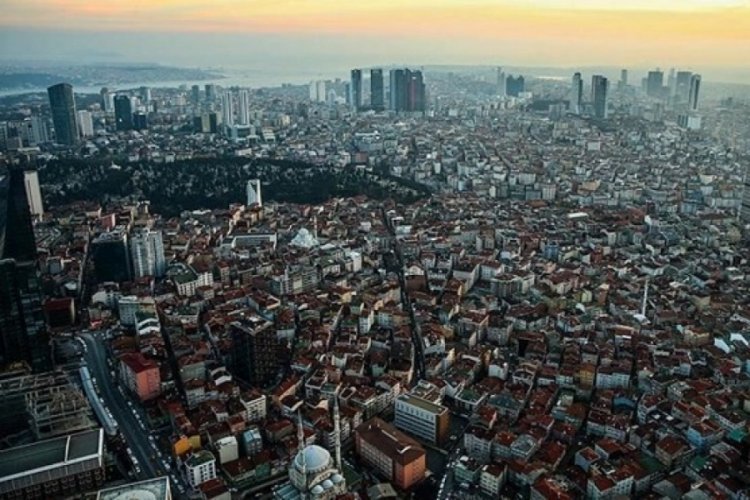 İstanbul'da 35 bin binada inceleme: 15 bini riskli &ccedil;ıktı