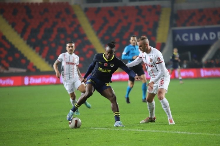 Fenerbah&ccedil;e, Gaziantep'i evinde yendi