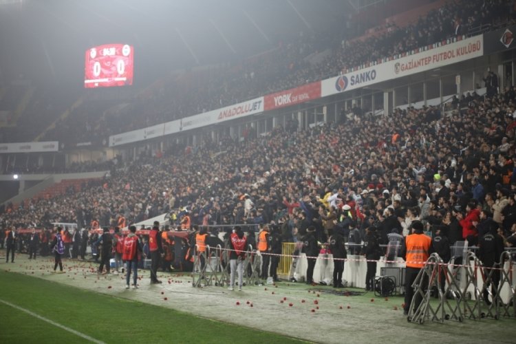 Gaziantep FK-Fenerbah&ccedil;e ma&ccedil;ında duygusal anlar