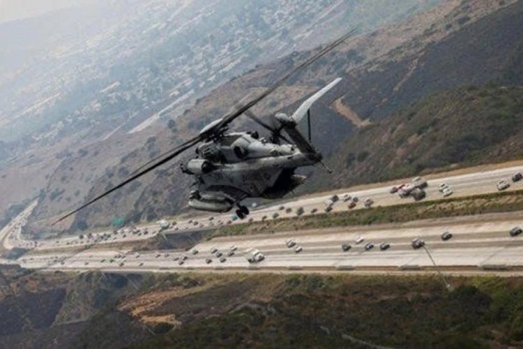 ABD'de i&ccedil;inde 5 askerin olduğu helikopter kayboldu