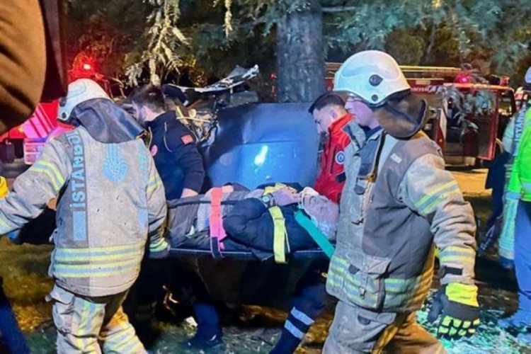 İstanbul'da otomobil taklat attı, ekipleri s&uuml;r&uuml;c&uuml;y&uuml; aradı!