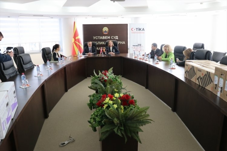 Kuzey Makedonya Anayasa Mahkemesine teknolojik ekipman hibe edildi