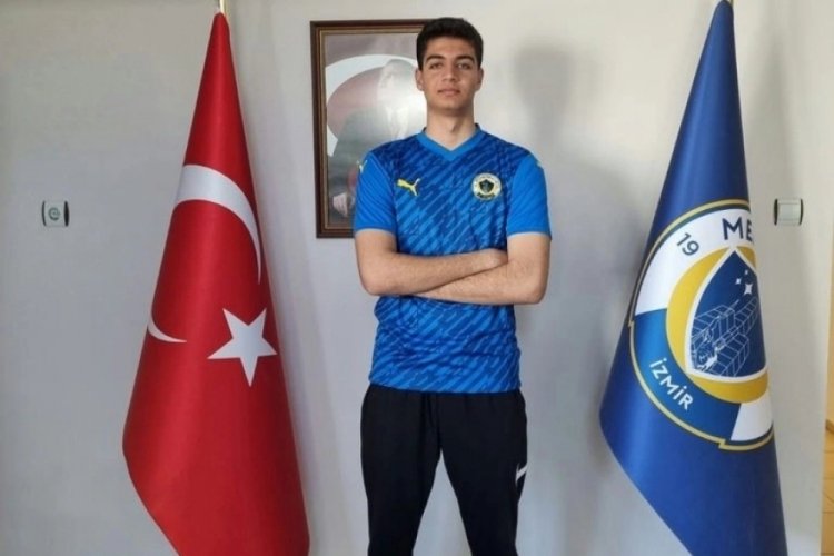 Menemen FK, Ey&uuml;pcan T&uuml;bcel ile profesyonel s&ouml;zleşme yaptı