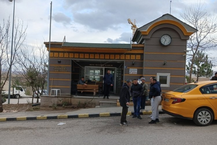 Ankara'da taksi durakları arasındaki husumet kanlı bitti: 1 yaralı