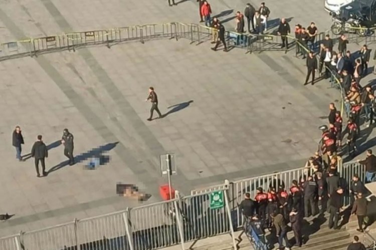 Ter&ouml;r saldırısıyla ilgili soruşturmada g&ouml;zaltına alınan ş&uuml;pheliler adliyeye sevk edildi
