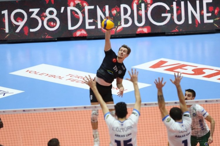 Bursa B&uuml;y&uuml;kşehir Belediyespor, Arkas Spor'la karşılaşacak