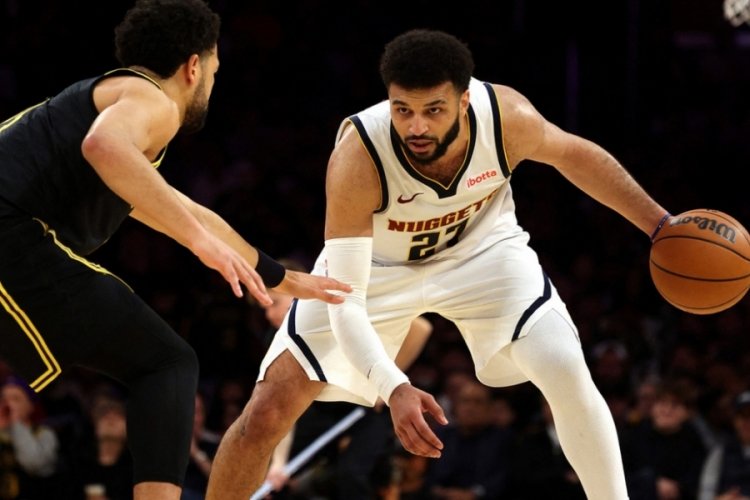Denver Nuggets, Los Angeles Lakers'ı yıldızlarıyla devirdi