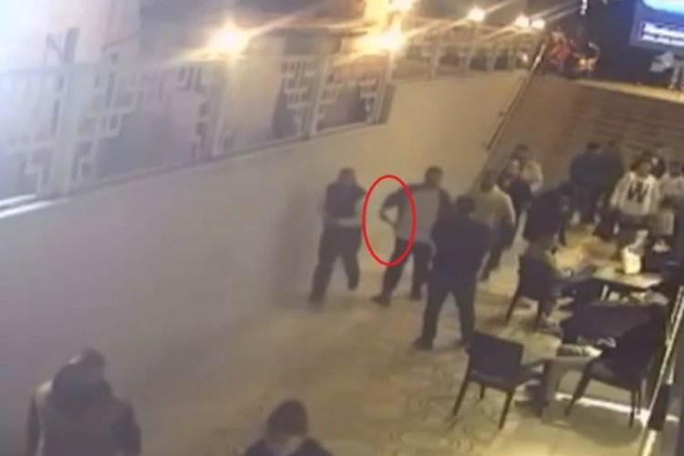 Bursa'da 'İstesem &ouml;ld&uuml;r&uuml;rd&uuml;m' diyen yaralama sanığına ilk duruşmada tahliye