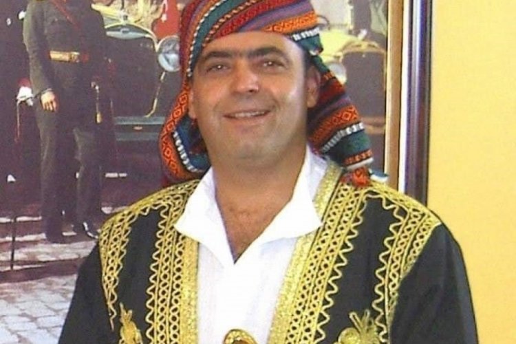 Edirne'de kırmızı ışıkta ge&ccedil;ti kendisini ihbar etti