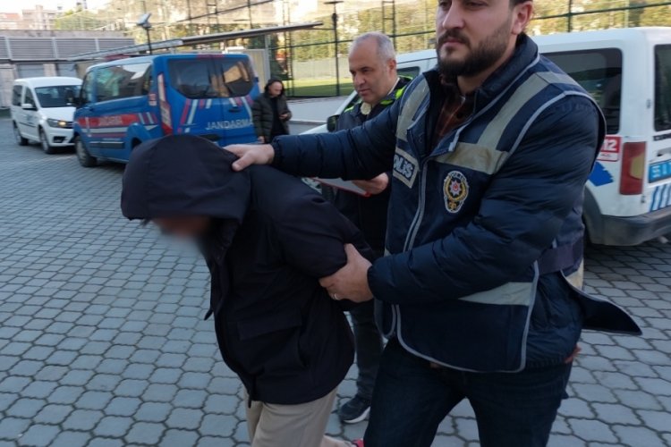 Samsun'da bir kişiyi bı&ccedil;akla ağır yaralayan 2 kişi yakalandı