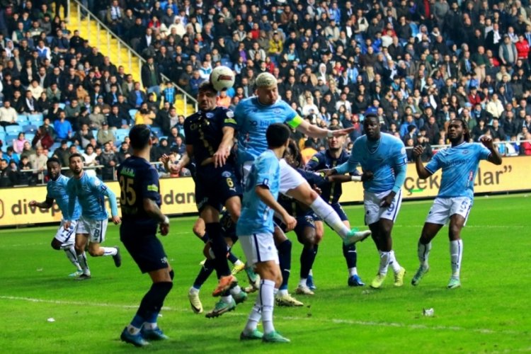 Adana Demirspor  Kasımpaşa'ya 3-1 mağlup oldu