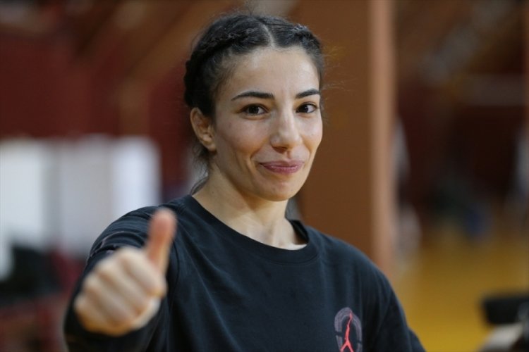 Milli kadın g&uuml;reş&ccedil;ilerin hedefi Avrupa ve Olimpiyat şampiyonluğu