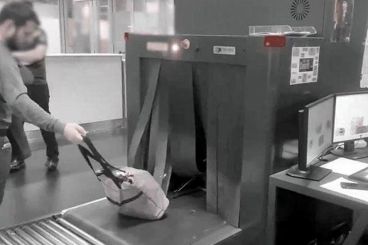 Tarihi paraları yurt dışına ka&ccedil;ırmaya &ccedil;alışan ş&uuml;pheli yakalandı