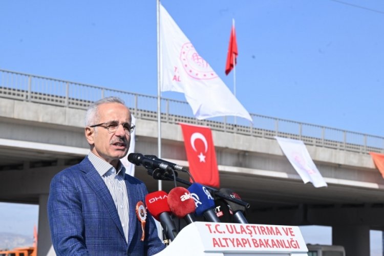 Bakan Uraloğlu: Ulaşım ve haberleşme ağına 250 milyar dolar yatırım yaptık