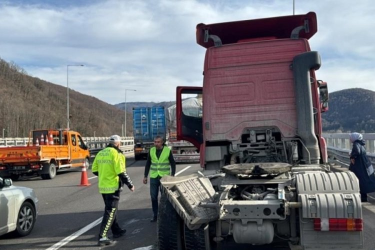 Anadolu Otoyolu'nda kaza: Kilometrelerce kuyruk oluştu