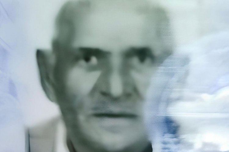 Balıkesir'de geri geri gelen kamyonetin &ccedil;arptığı yaya &ouml;ld&uuml;