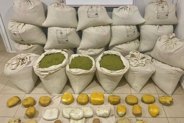 Adana'da su tankında 617,5 kilogram uyuşturucu ele ge&ccedil;irildi