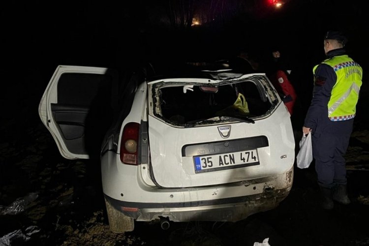 Malatya'da kontrolden &ccedil;ıkan cip şarampole u&ccedil;tu: 2 yaralı