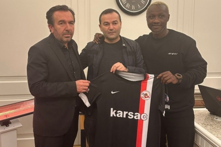 İbrahim Yattara Sivas'ta Amat&ouml;r Lig takımına transfer oldu