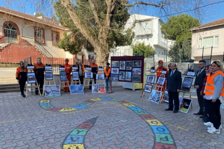 MAG ekiplerinden Bursa'daki okullarda deprem tatbikatı
