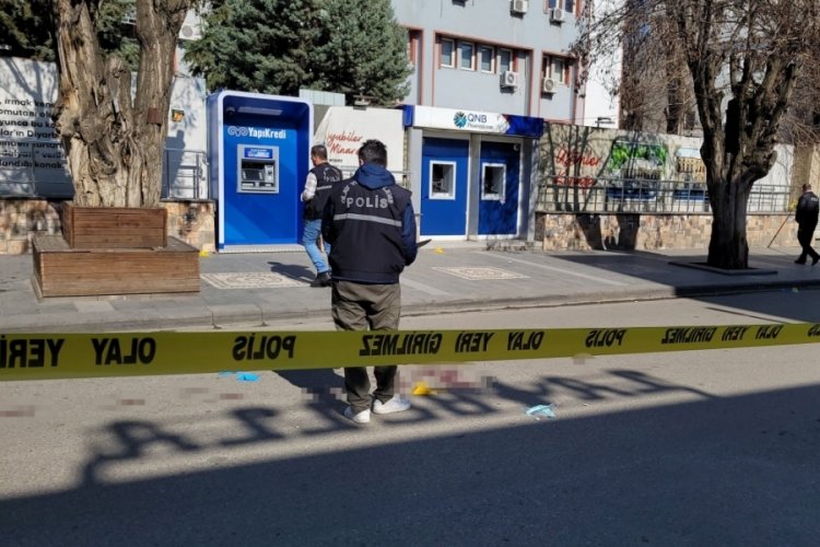 Diyarbakır'da silahlı kavga: 1 &ouml;l&uuml;