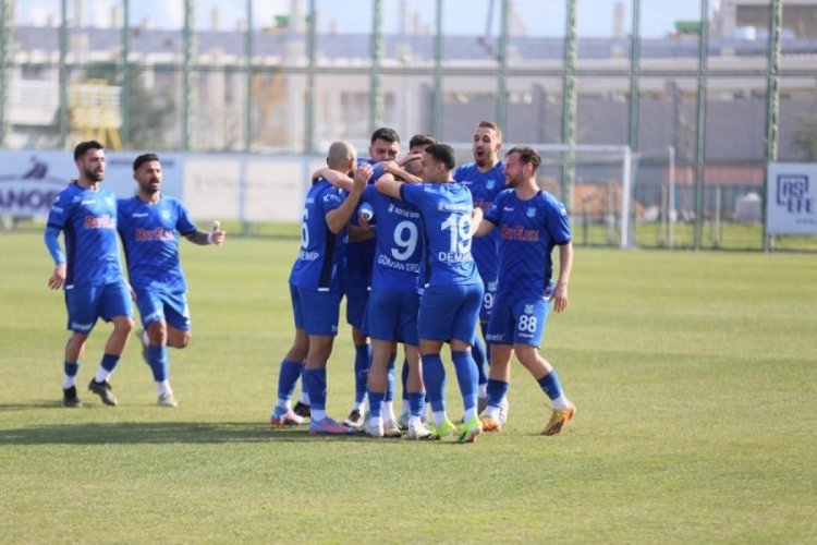 Yıldırımspor 1 dakikada 2 golle ma&ccedil;ı aldı