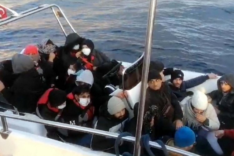 Muğla'da 57 ka&ccedil;ak g&ouml;&ccedil;men ile 2 organizat&ouml;r yakalandı