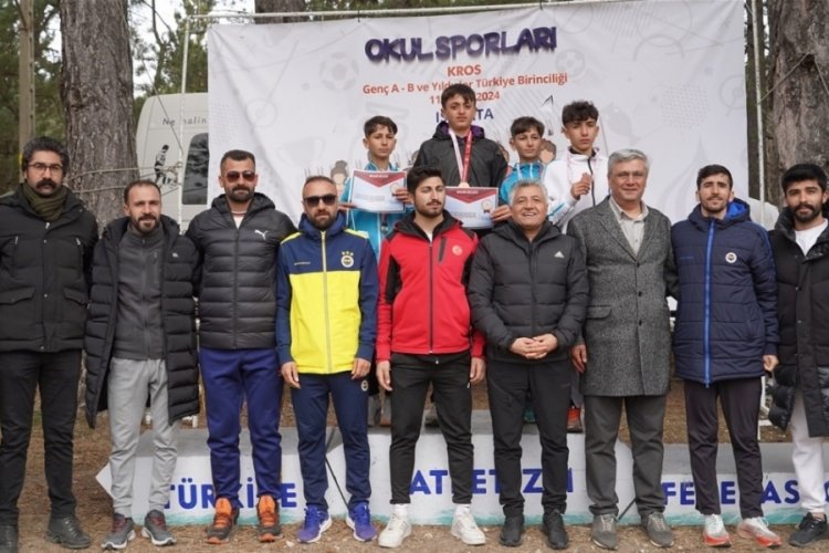Isparta, T&uuml;rkiye Kros T&uuml;rkiye Şampiyonası'na ev sahipliği yaptı