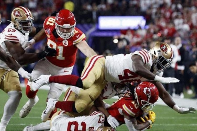 Super Bowl'da Kansas City Chiefs şampiyonluğa ulaştı