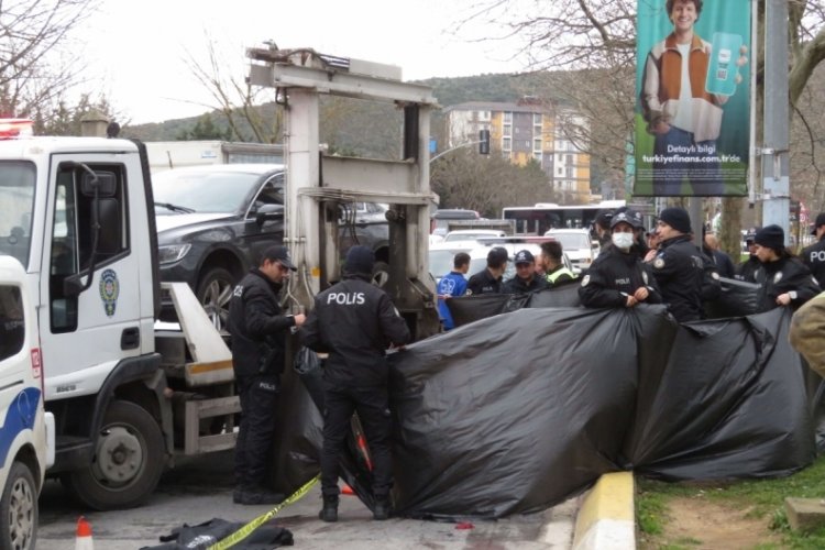 İstanbul'da beton mikseri mendil satan hamile kadını ezdi