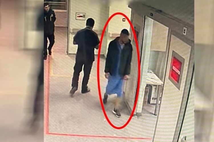 Hastaneden ameliyat elbiseleriyle ka&ccedil;mıştı, yakalandı
